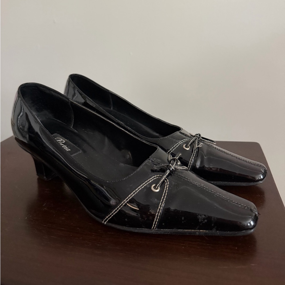 Black Patent Leather Heels with Bow